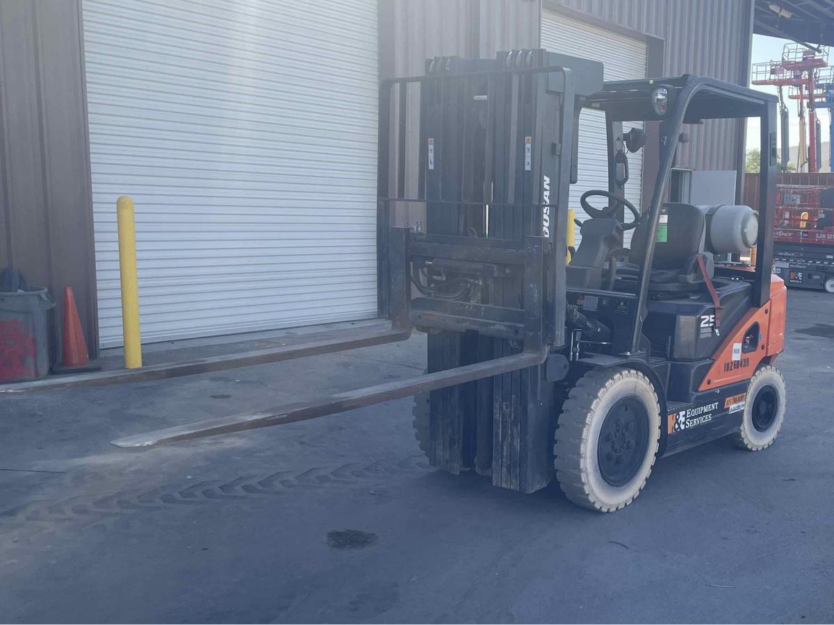 2018 Doosan G25E5