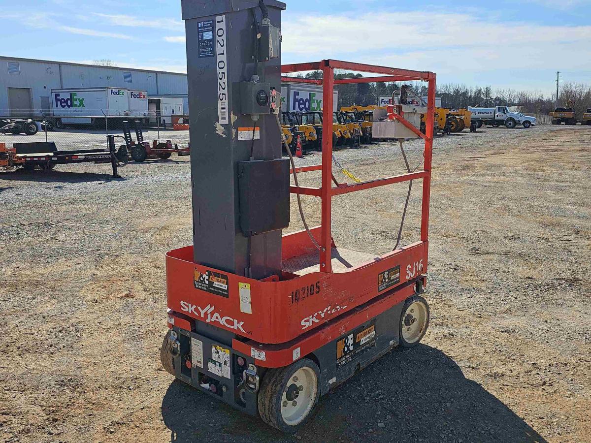 2017 Skyjack SJ16