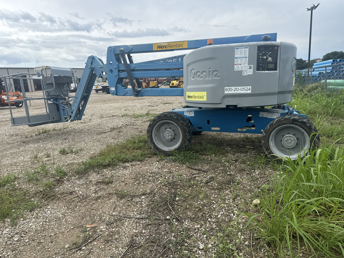 2018 Genie Z-45/25J RT-4