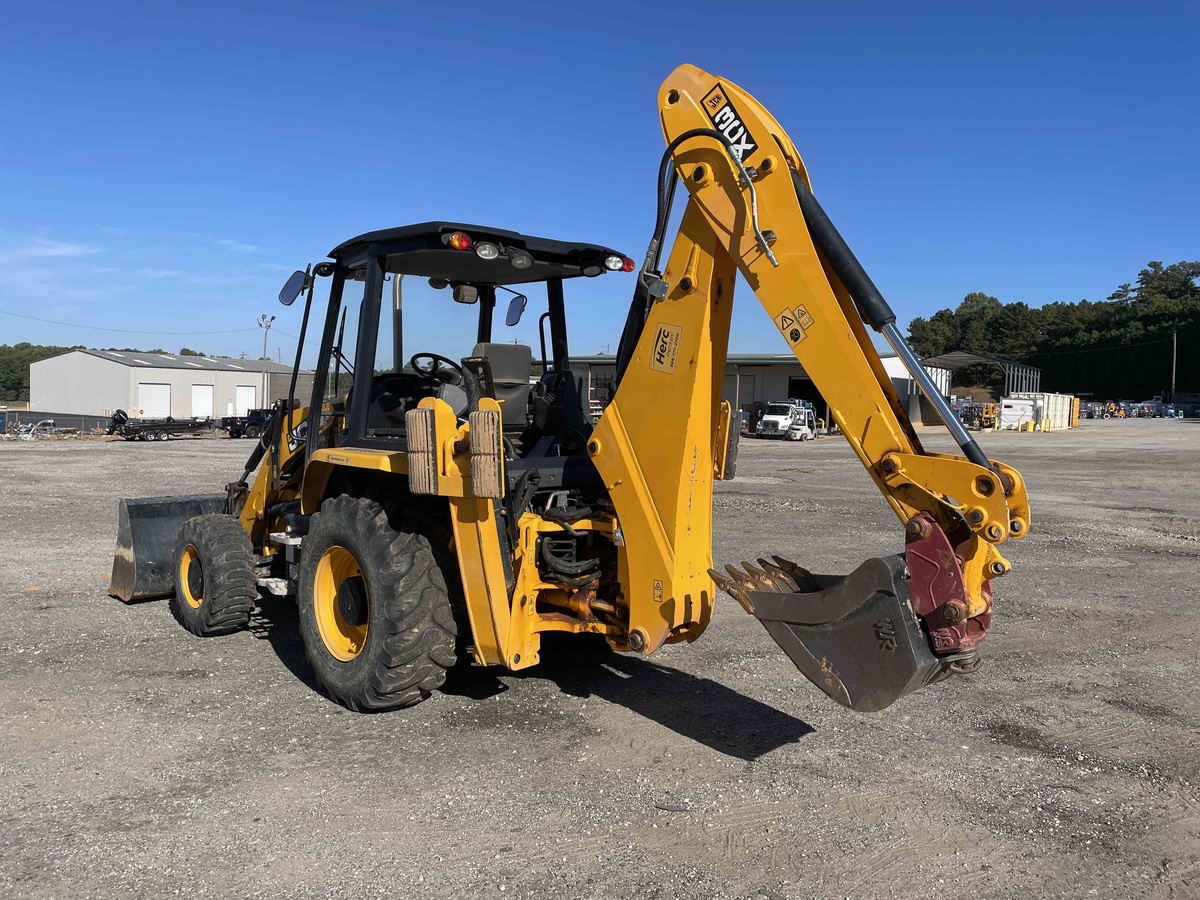2022 JCB 3CX