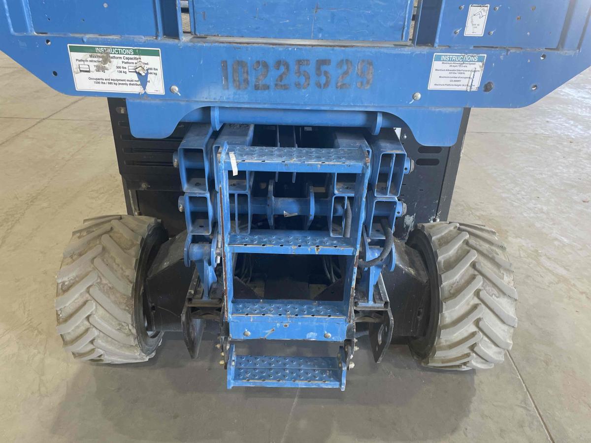 2017 Genie GS-2669 RT