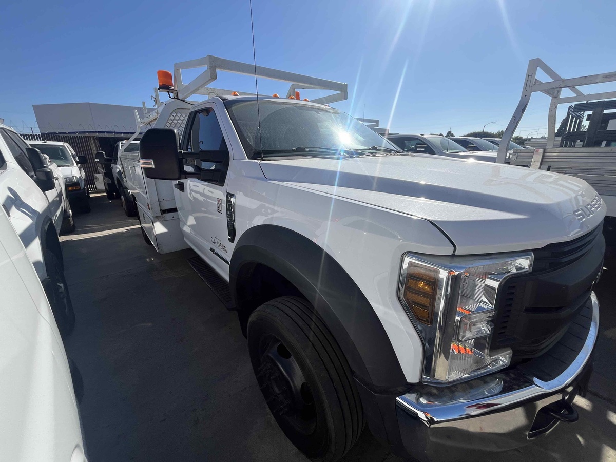 2019 Ford F550-2