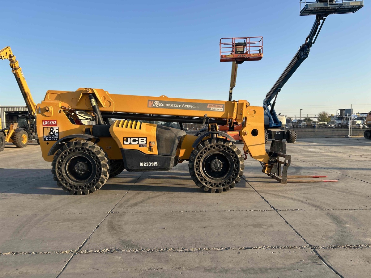 2018 JCB 509-42-3
