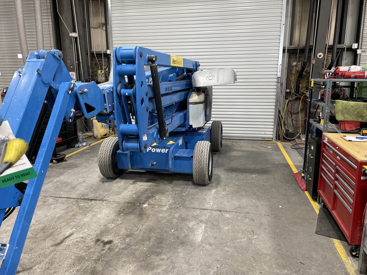 2017 Genie Z-45/25-2