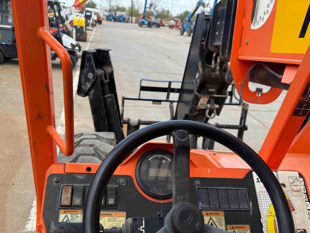 2018 SkyTrak 10054