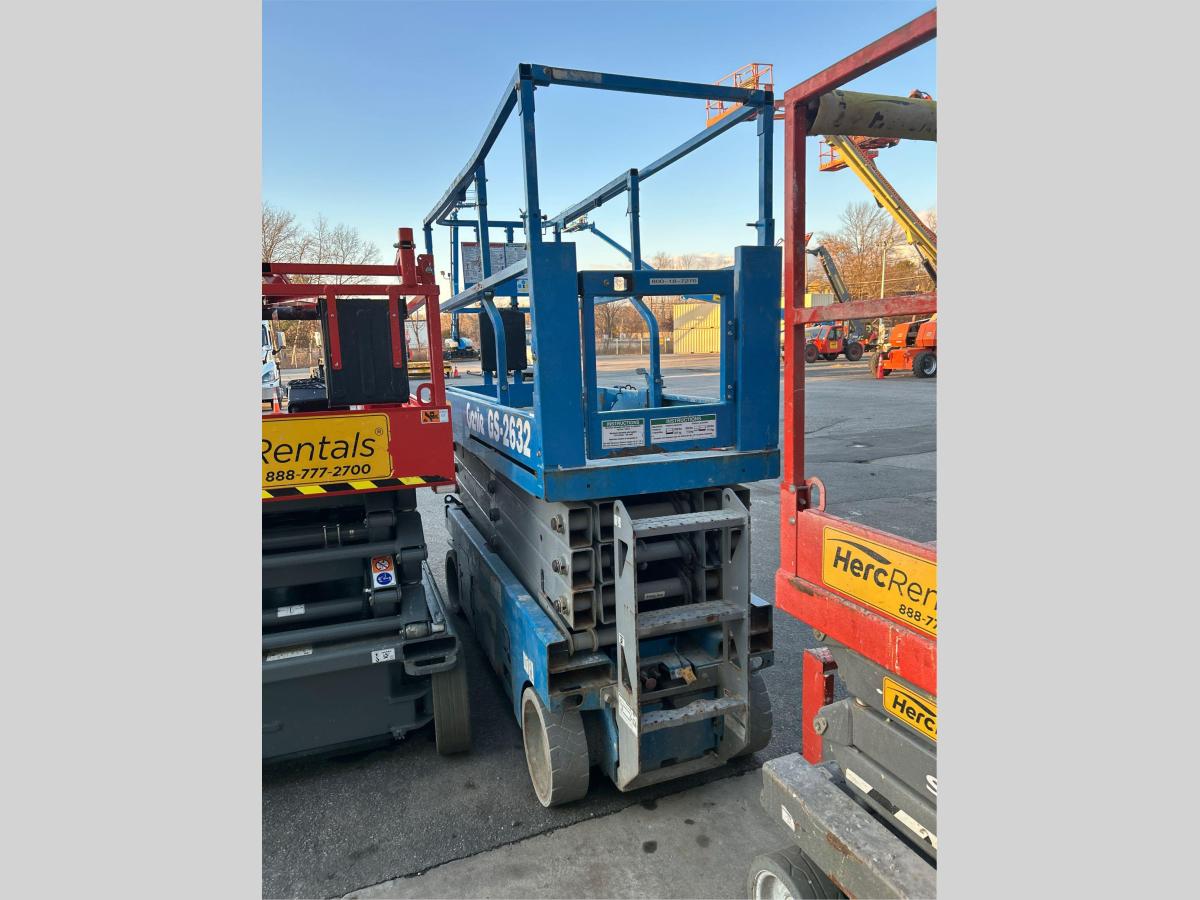 2017 Genie GS-2632
