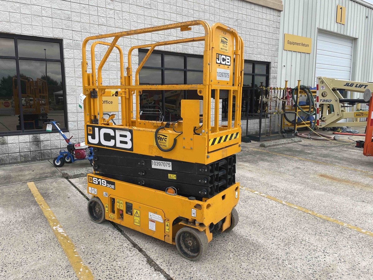 2022 JCB S1930E-2