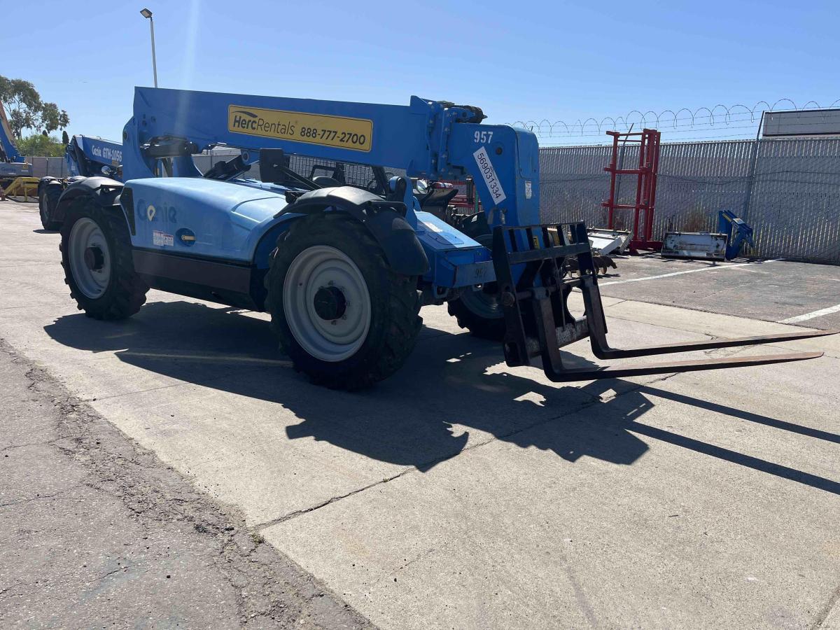 2017 Genie GTH-636