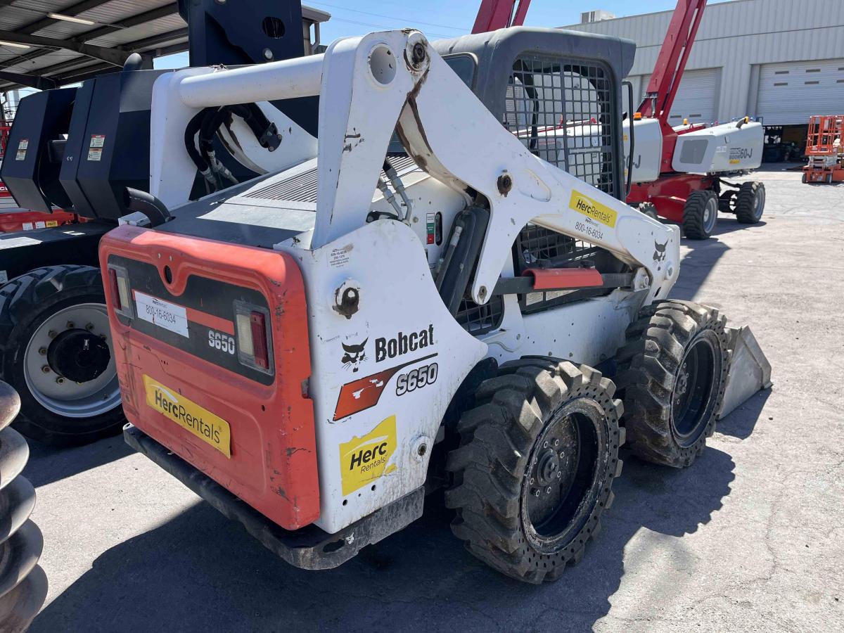 2017 Bobcat S650