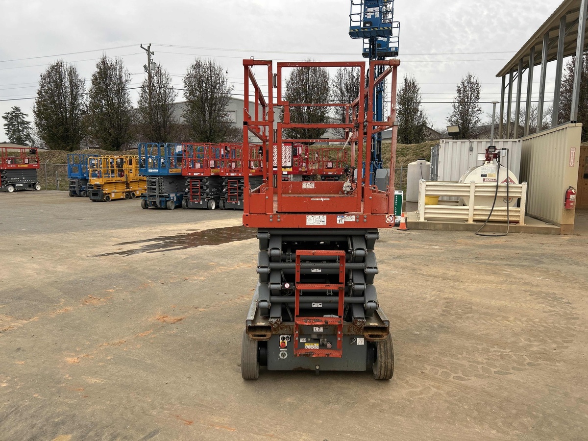 2018 Skyjack SJ4740-4