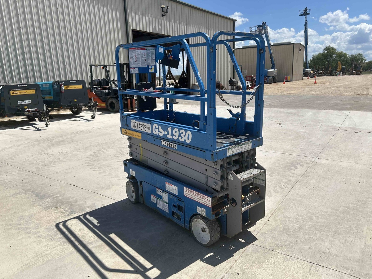 2017 Genie GS-1930-4