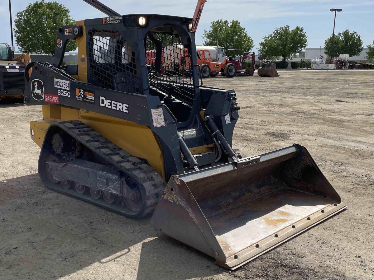 2020 John Deere 325G