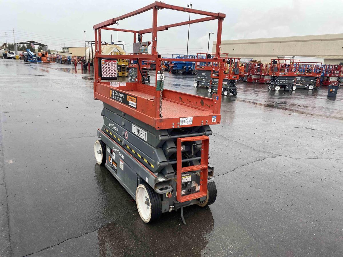2016 Skyjack SJ3226