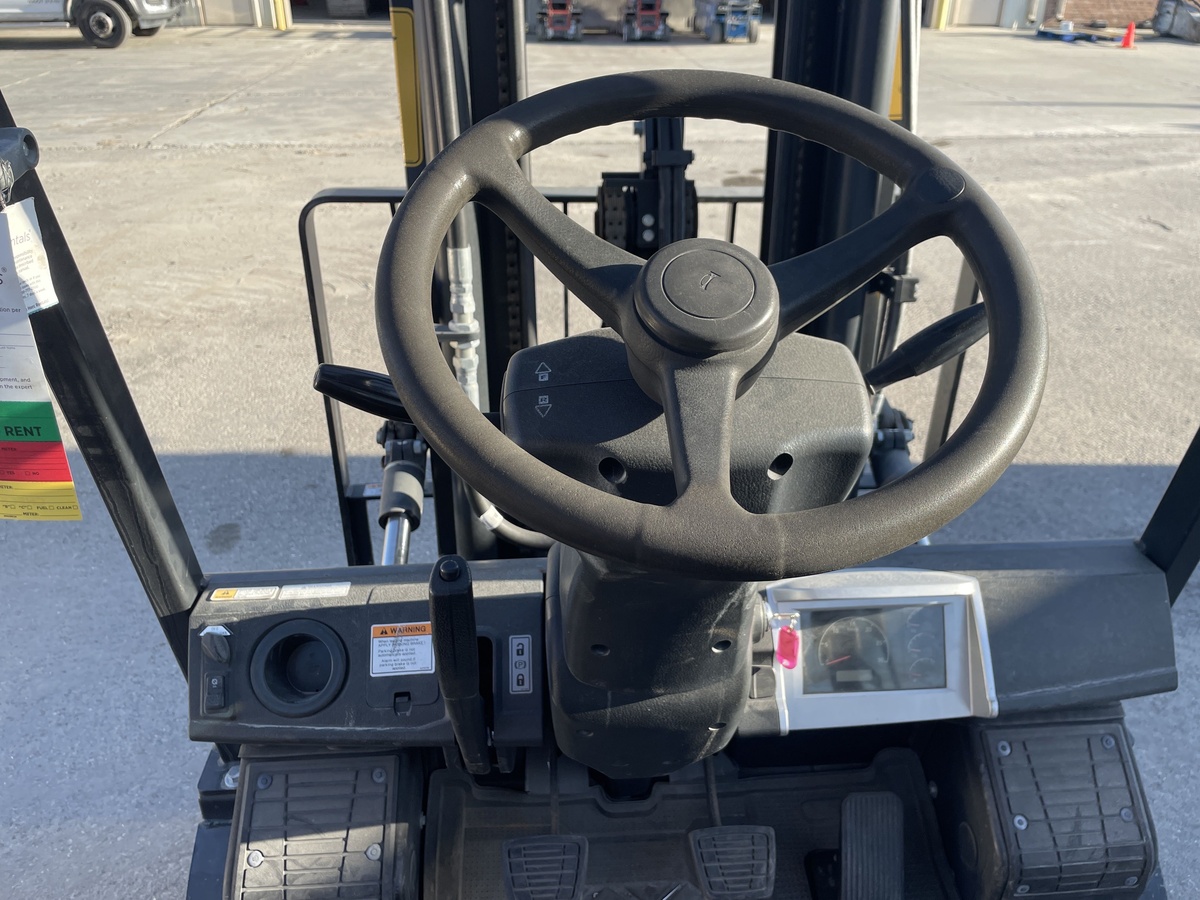 2021 Doosan G25N-7-7