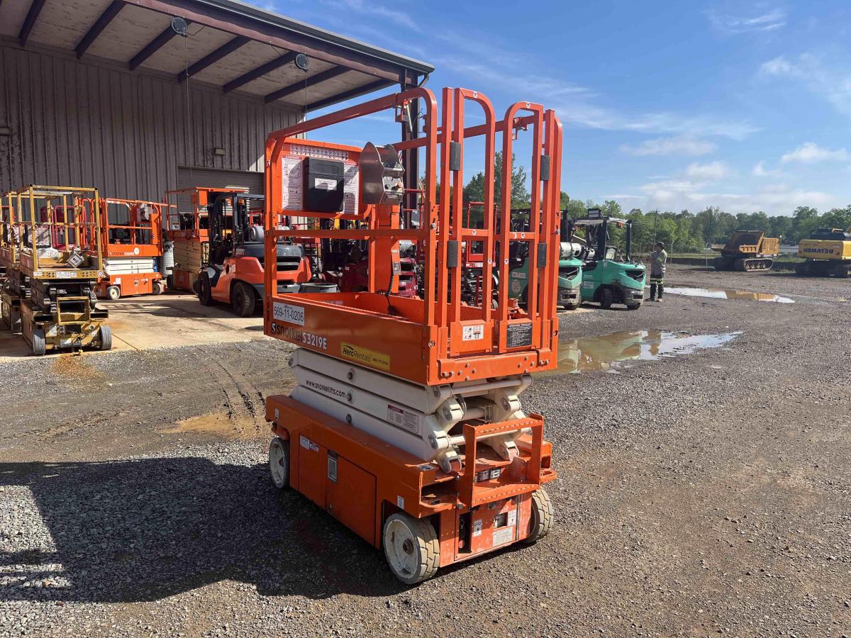 2023 Snorkel S3219E