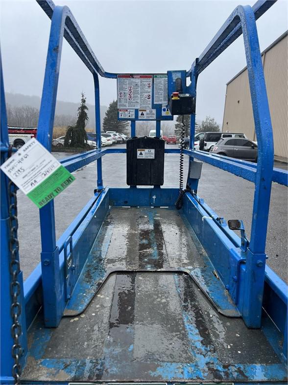 2015 Genie GS-1930