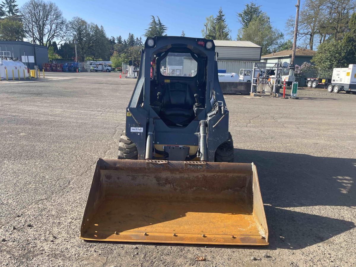 2022 John Deere 318G-4
