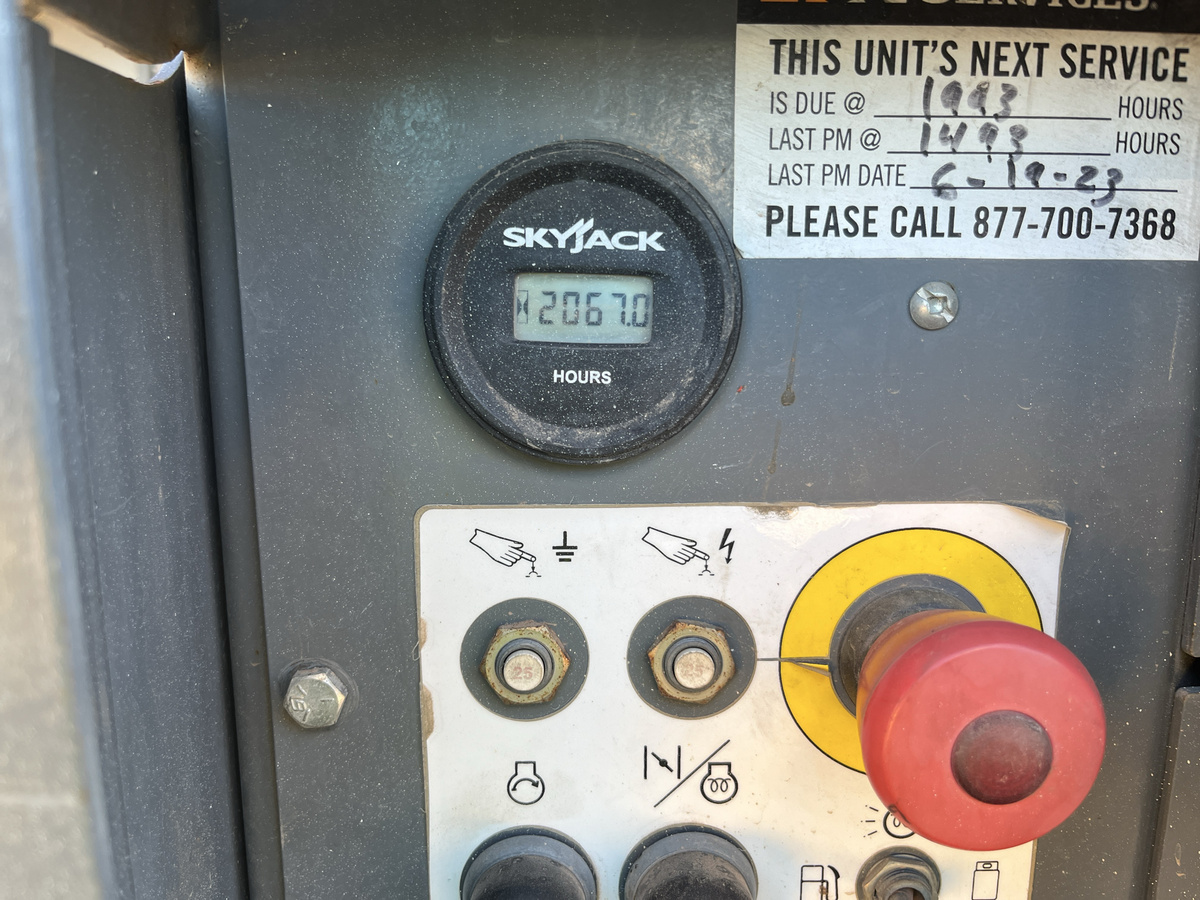 2018 Skyjack SJ-6826RT-5