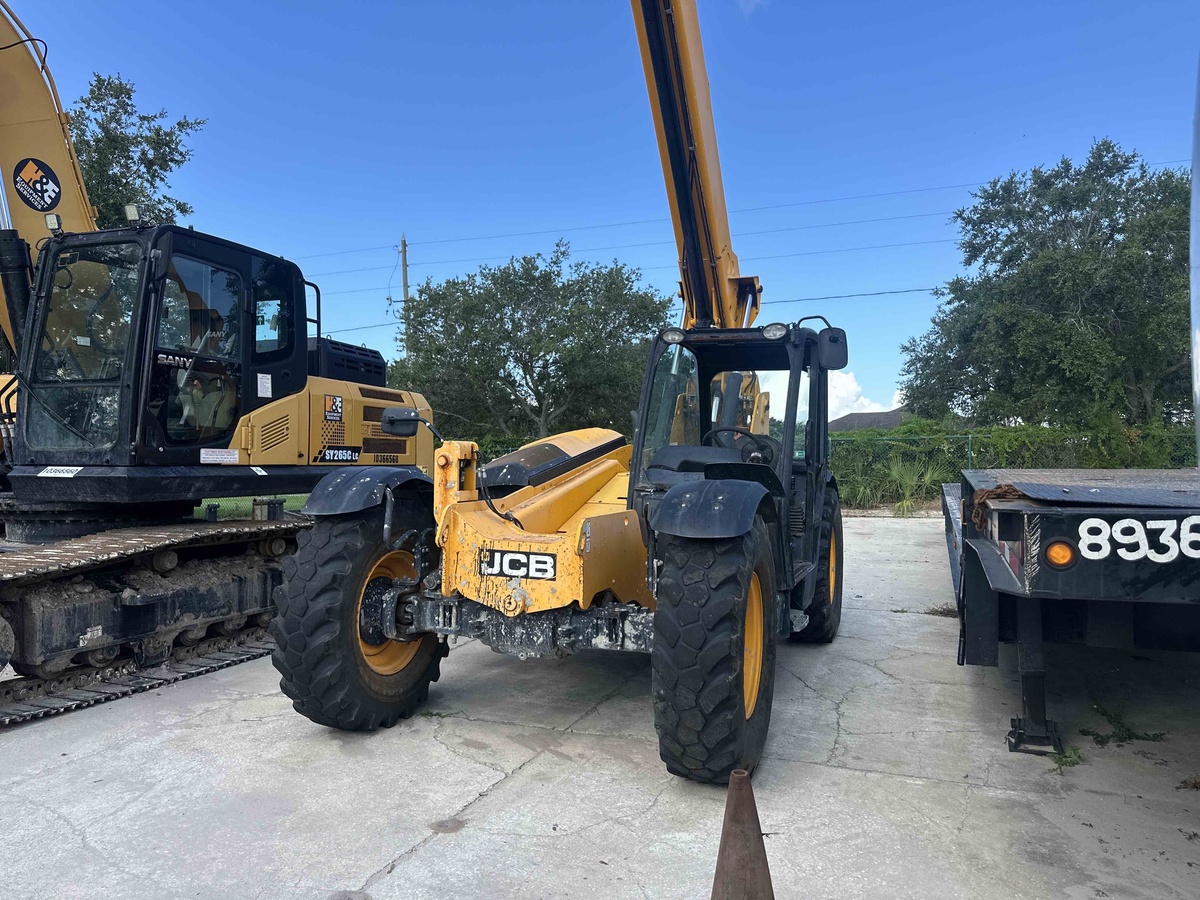 2018 JCB 509-42-1