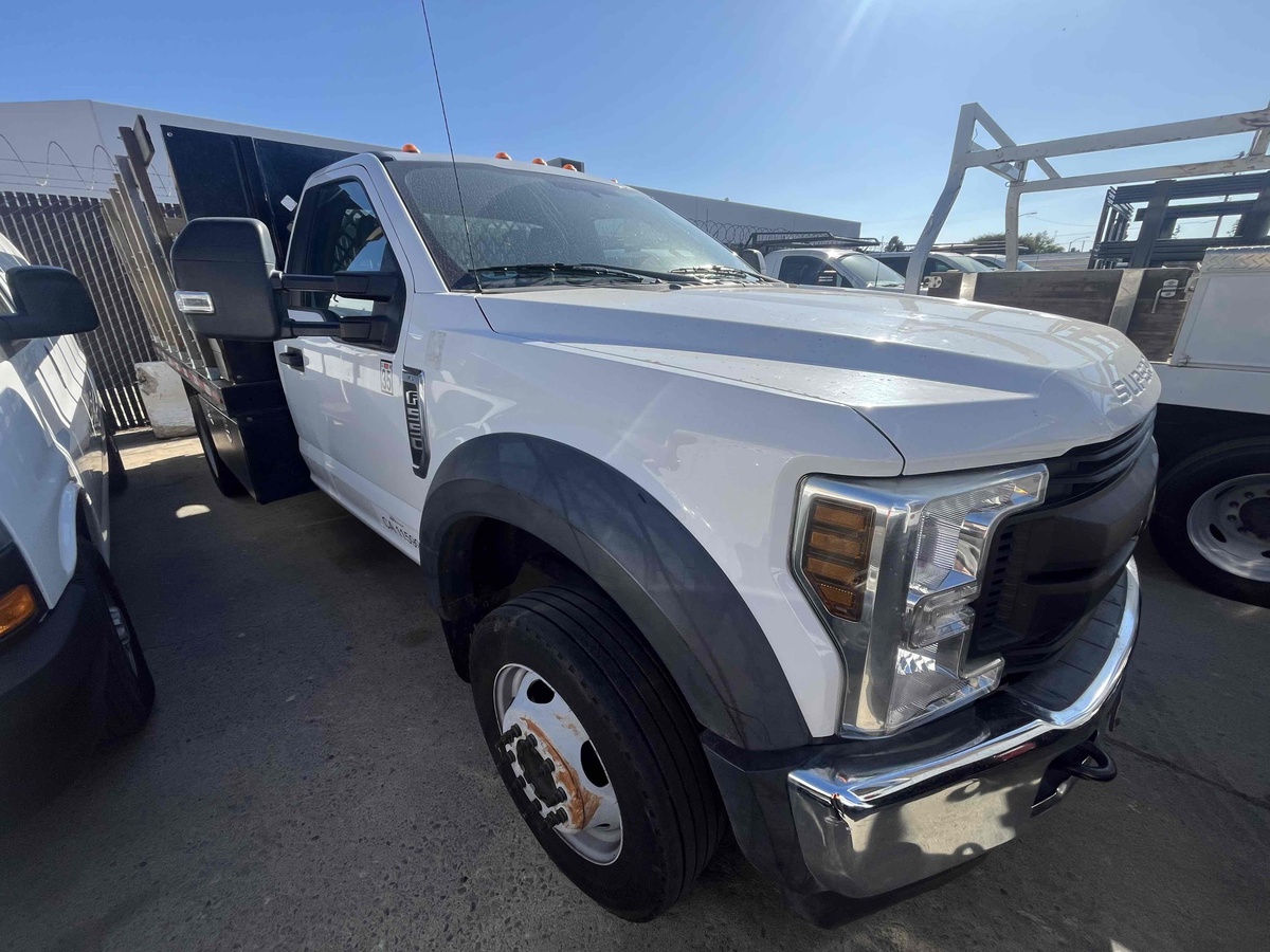 2019 Ford F550-2