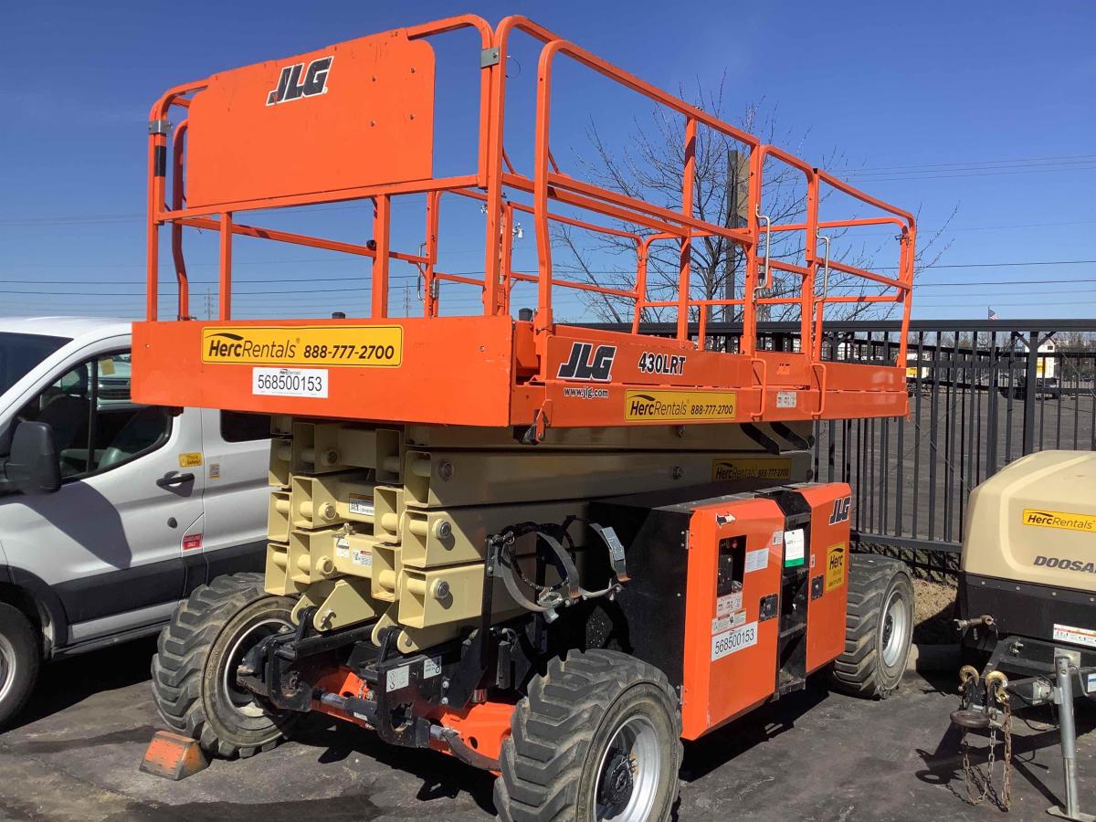 2018 JLG 430LRT