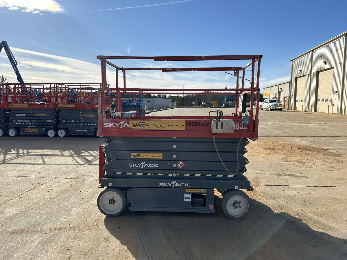 2017 Skyjack SJ4632