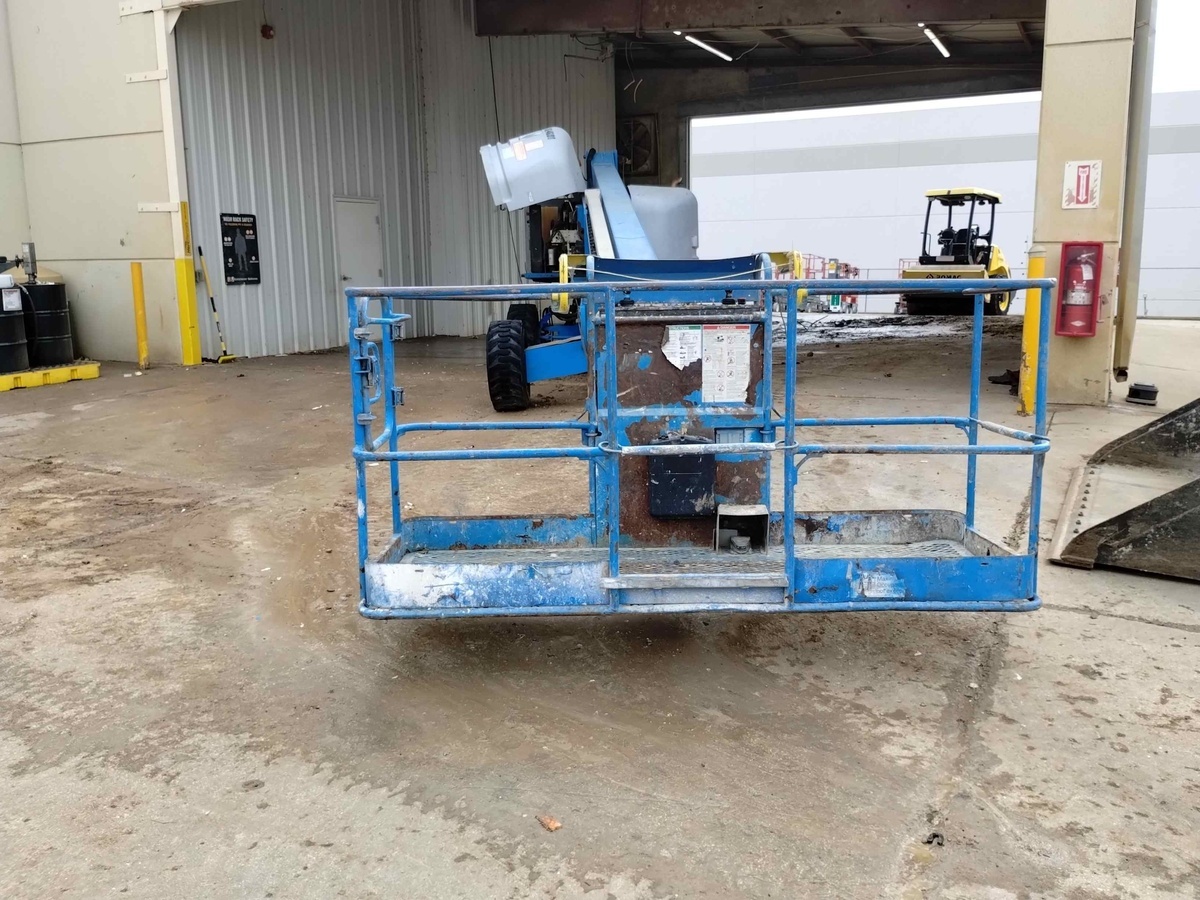 2018 Genie S-45-9