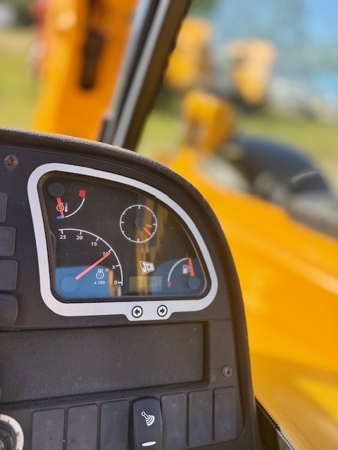 2023 JCB 506-36-7
