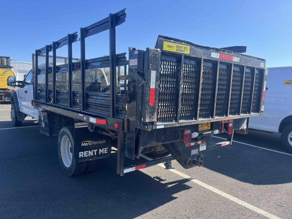 2018 Ford F550-13