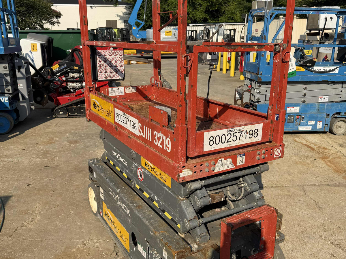 2019 Skyjack SJ3219