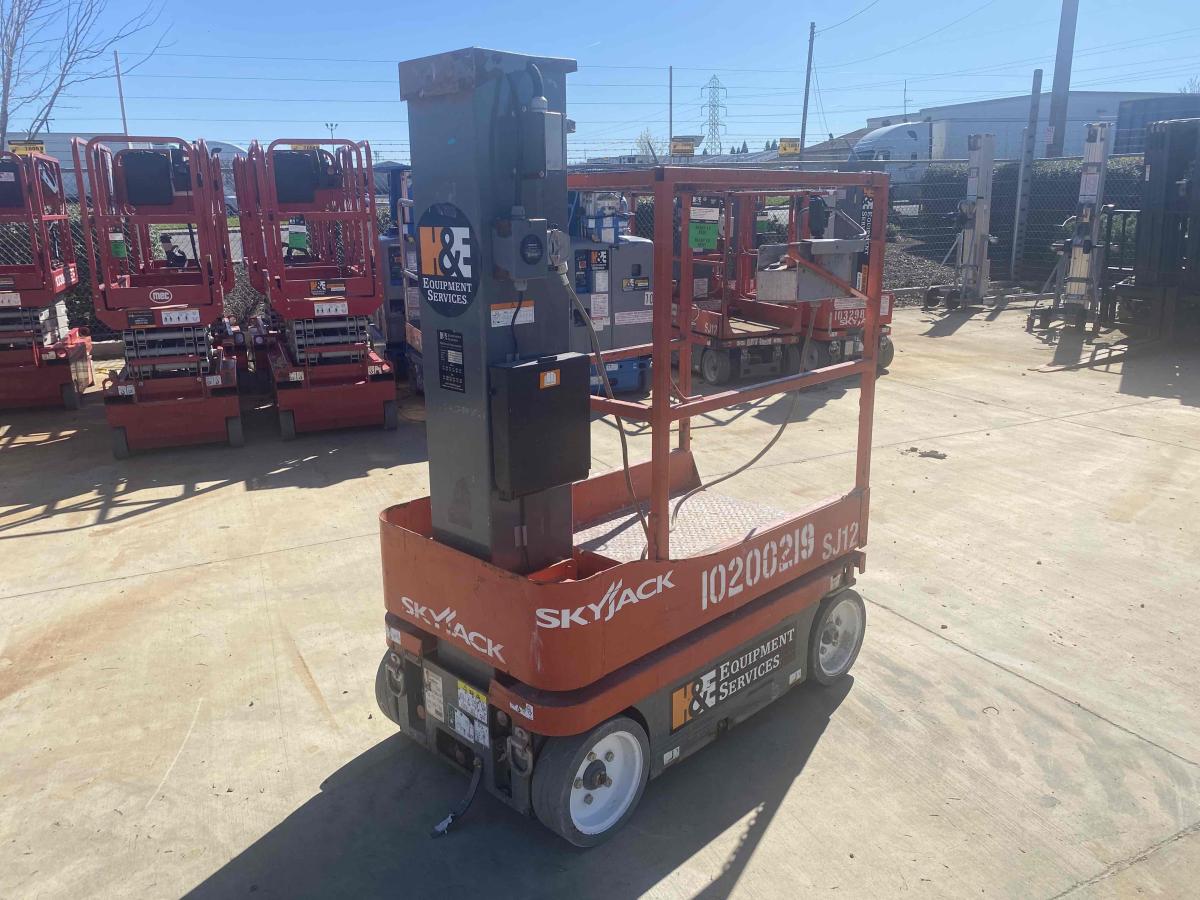 2016 Skyjack SJ12
