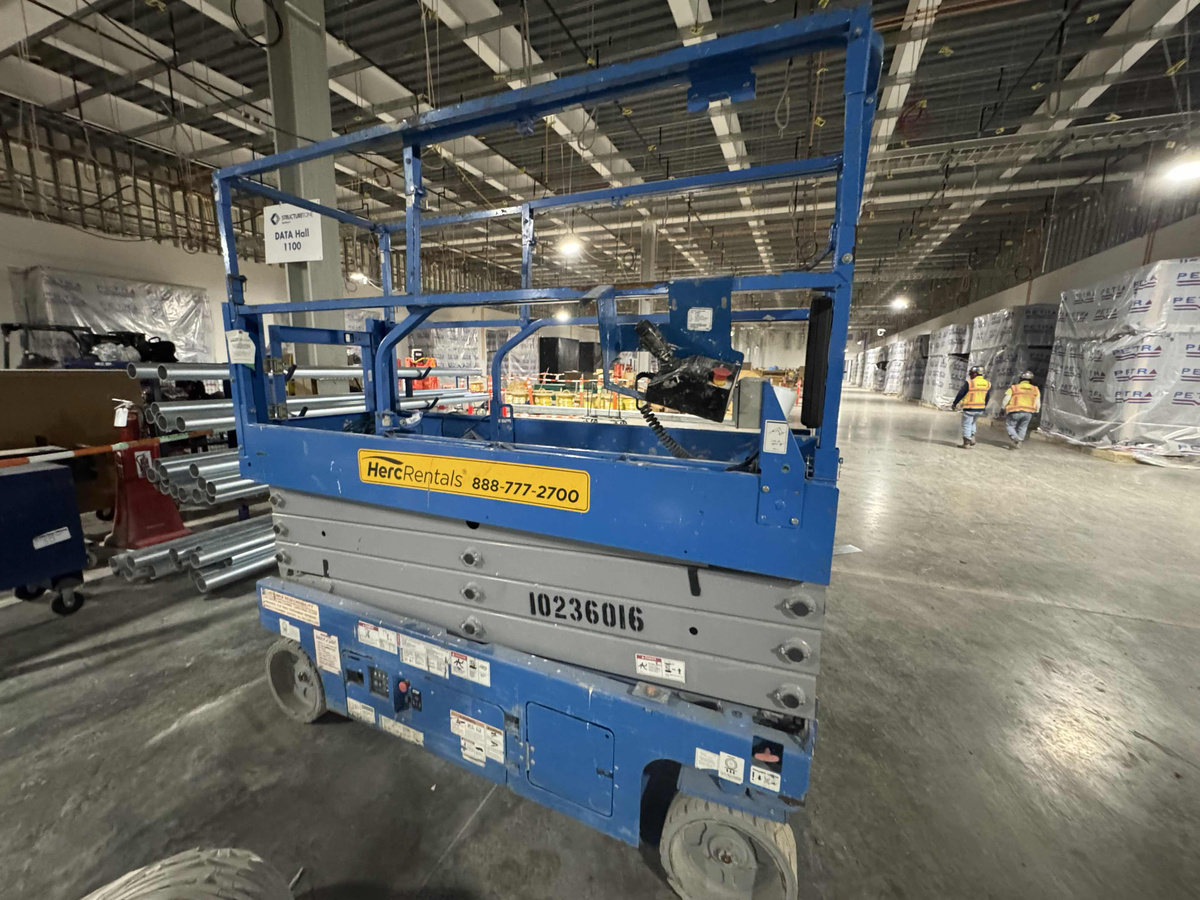 2018 Genie GS-2632-4