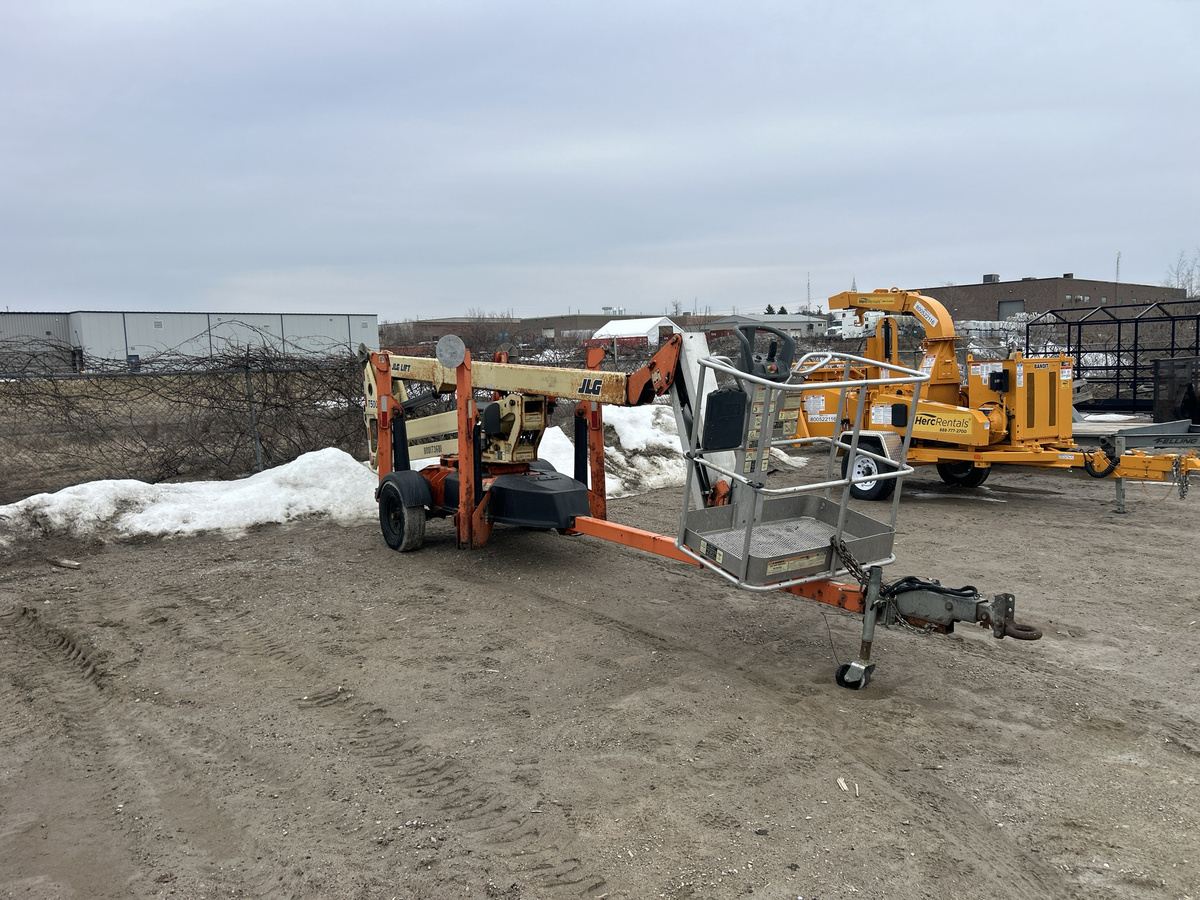 2017 JLG T500J-6