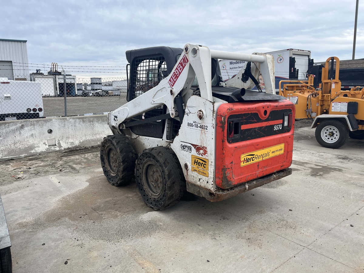 2017 Bobcat S570
