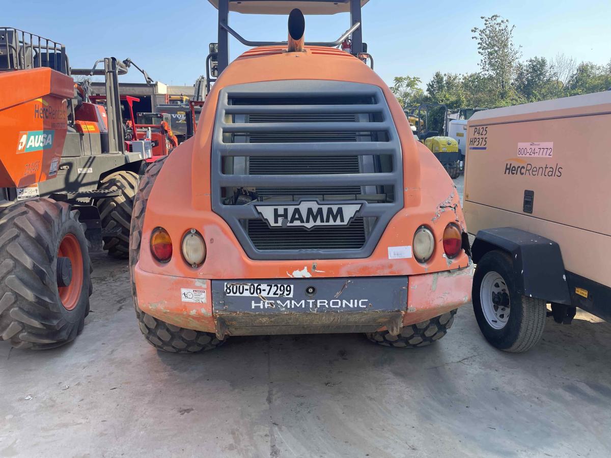 2015 Hamm H11ix
