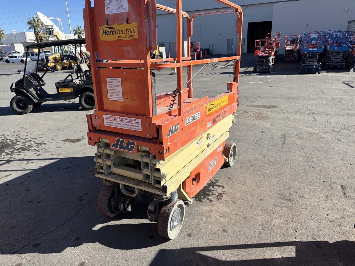 2018 JLG 1930ES-3
