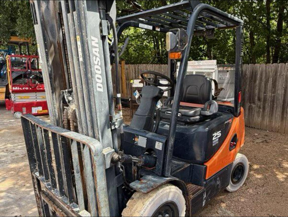 2017 Doosan G25P-5-14