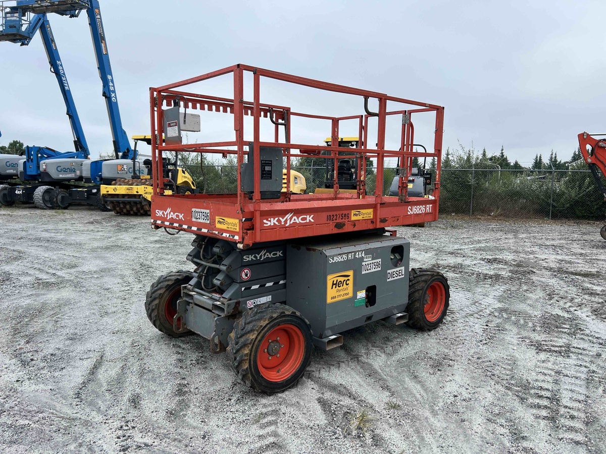 2018 Skyjack SJ-6826RT