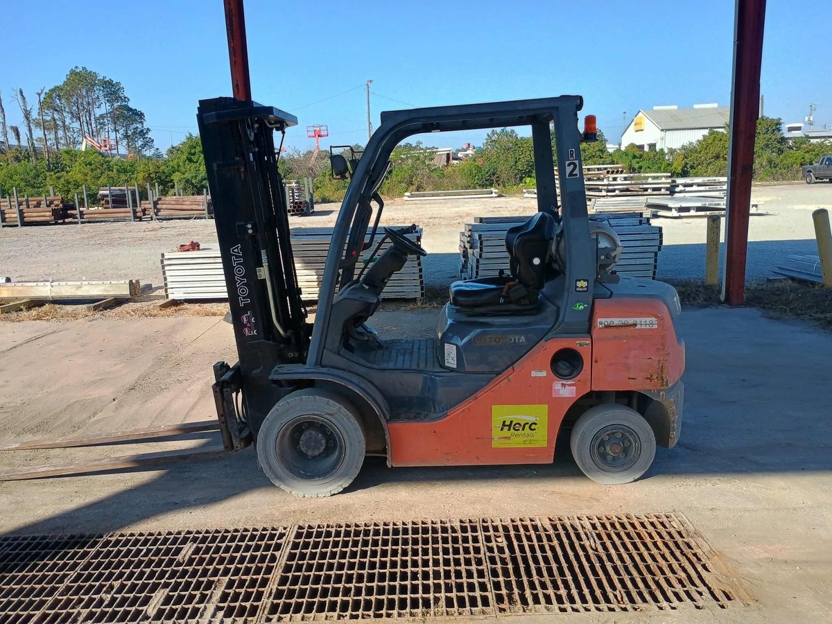 2018 Toyota 8FGU25-2