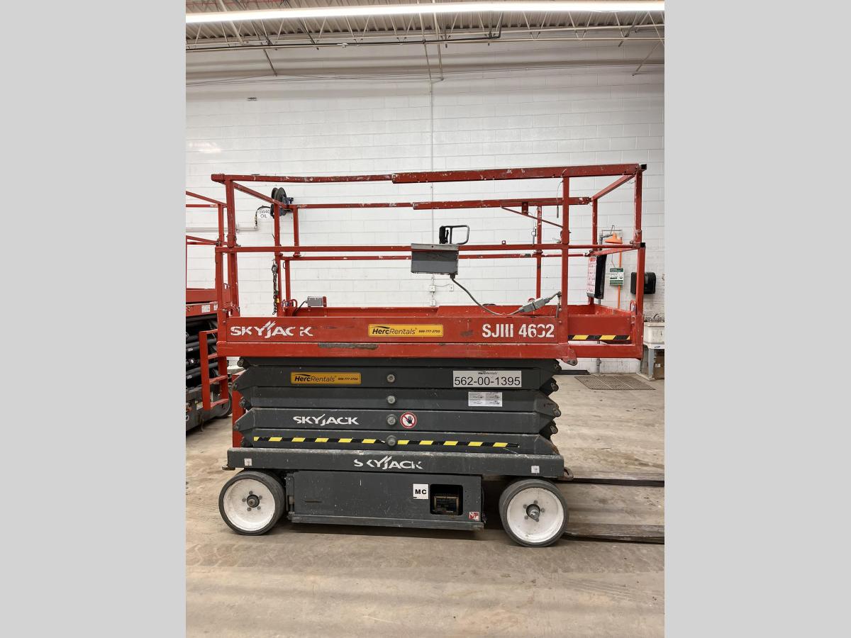 2017 Skyjack SJ4632