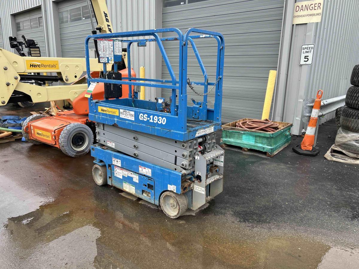 2018 Genie GS-1930-4