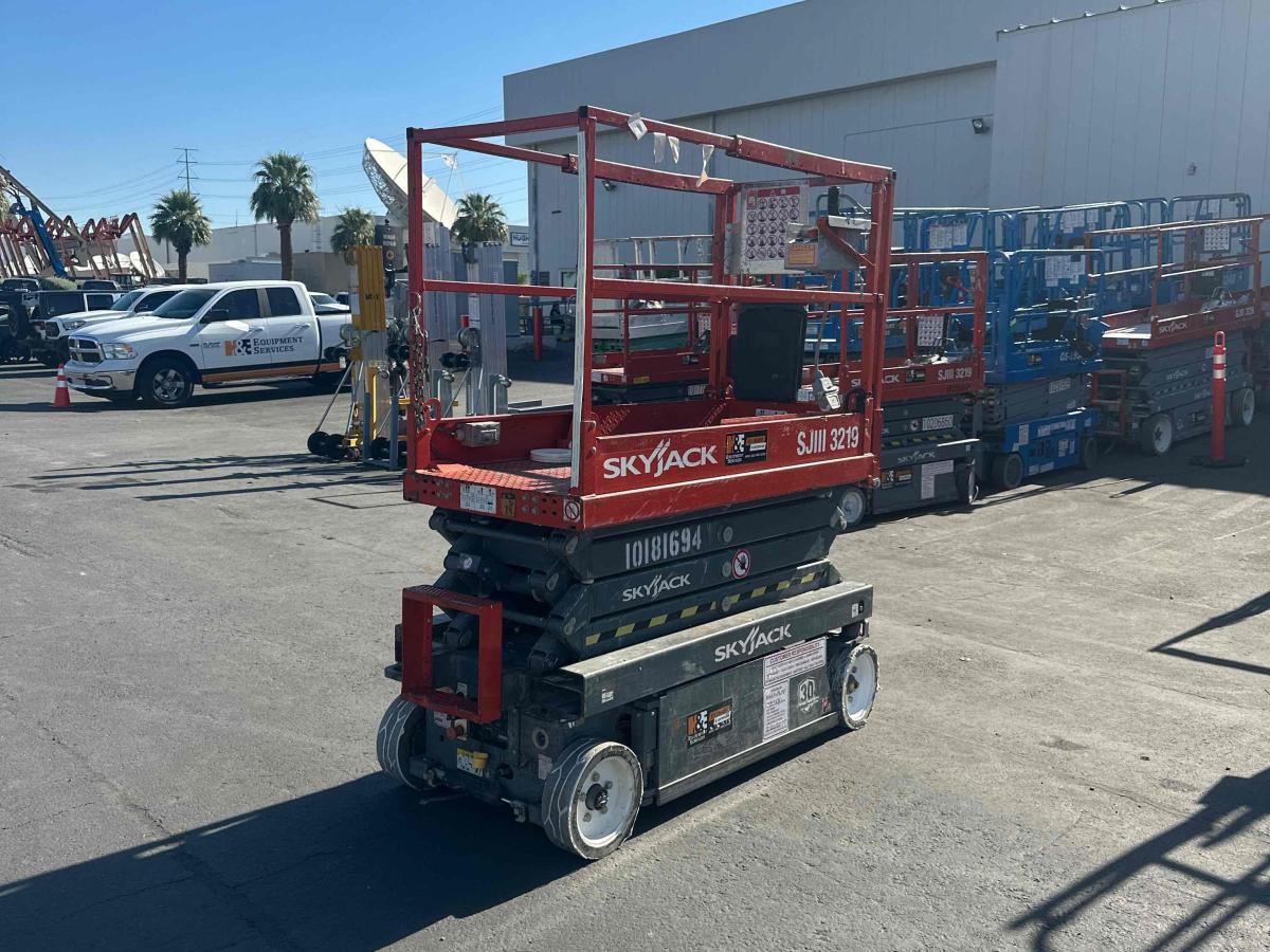 2015 Skyjack SJ3219