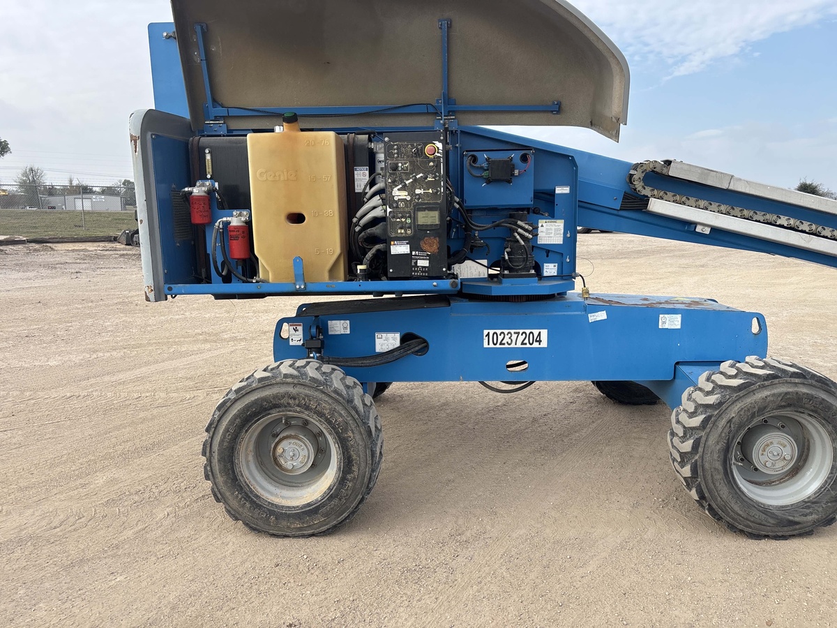 2018 Genie S-40-11