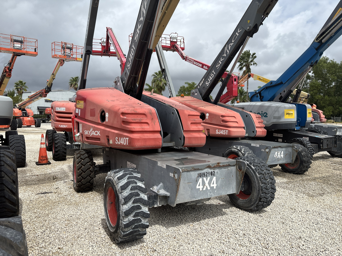 2016 Skyjack SJ40 T-2