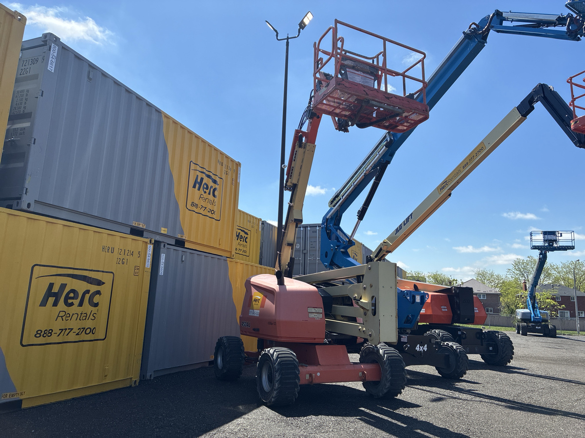 2016 JLG 450AJ-2