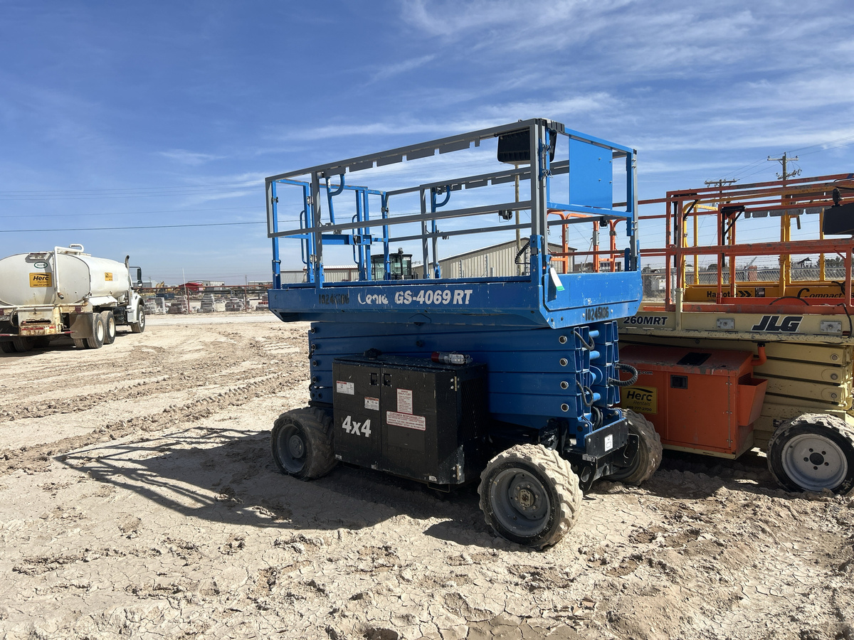 2018 Genie GS-4069 RT-2