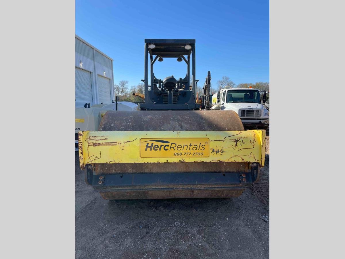 2017 BOMAG BW211D-5