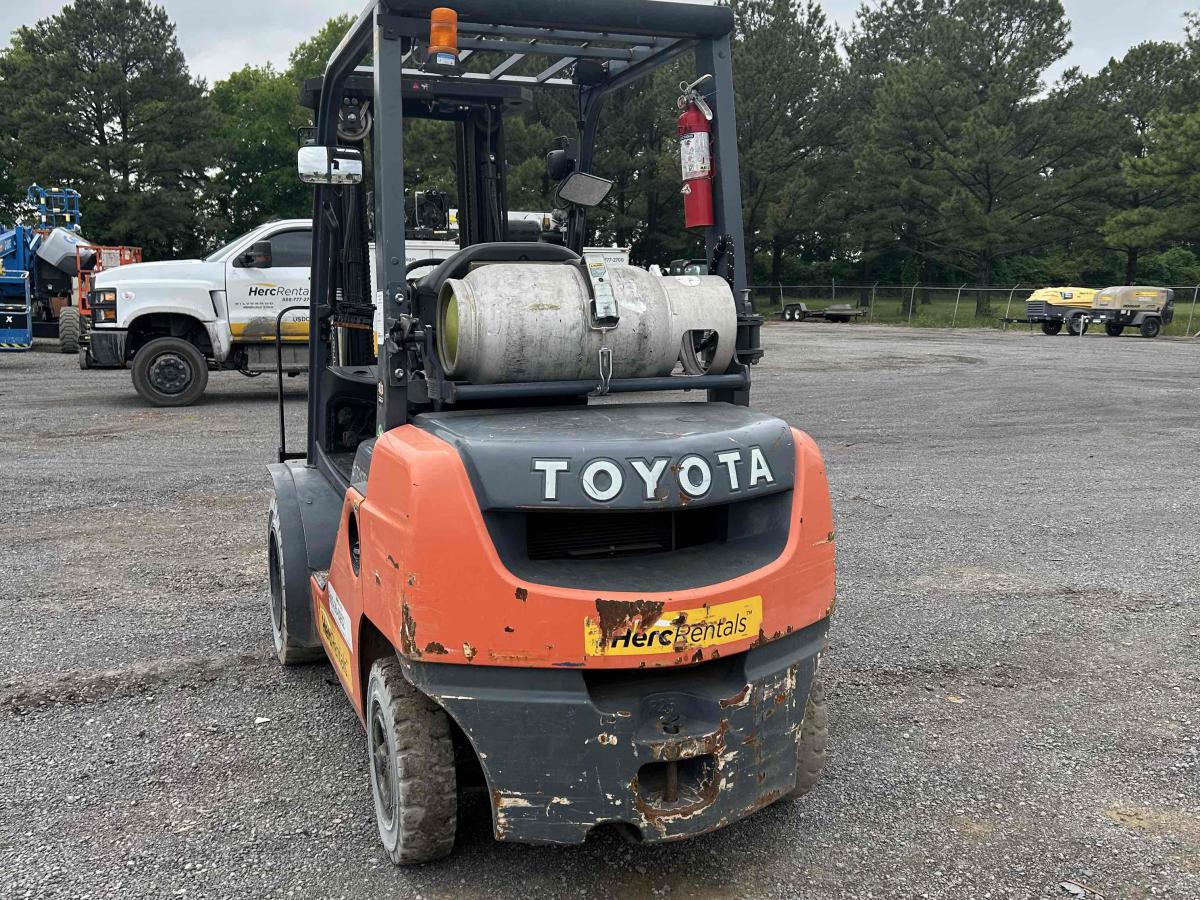 2019 Toyota 8FGU25