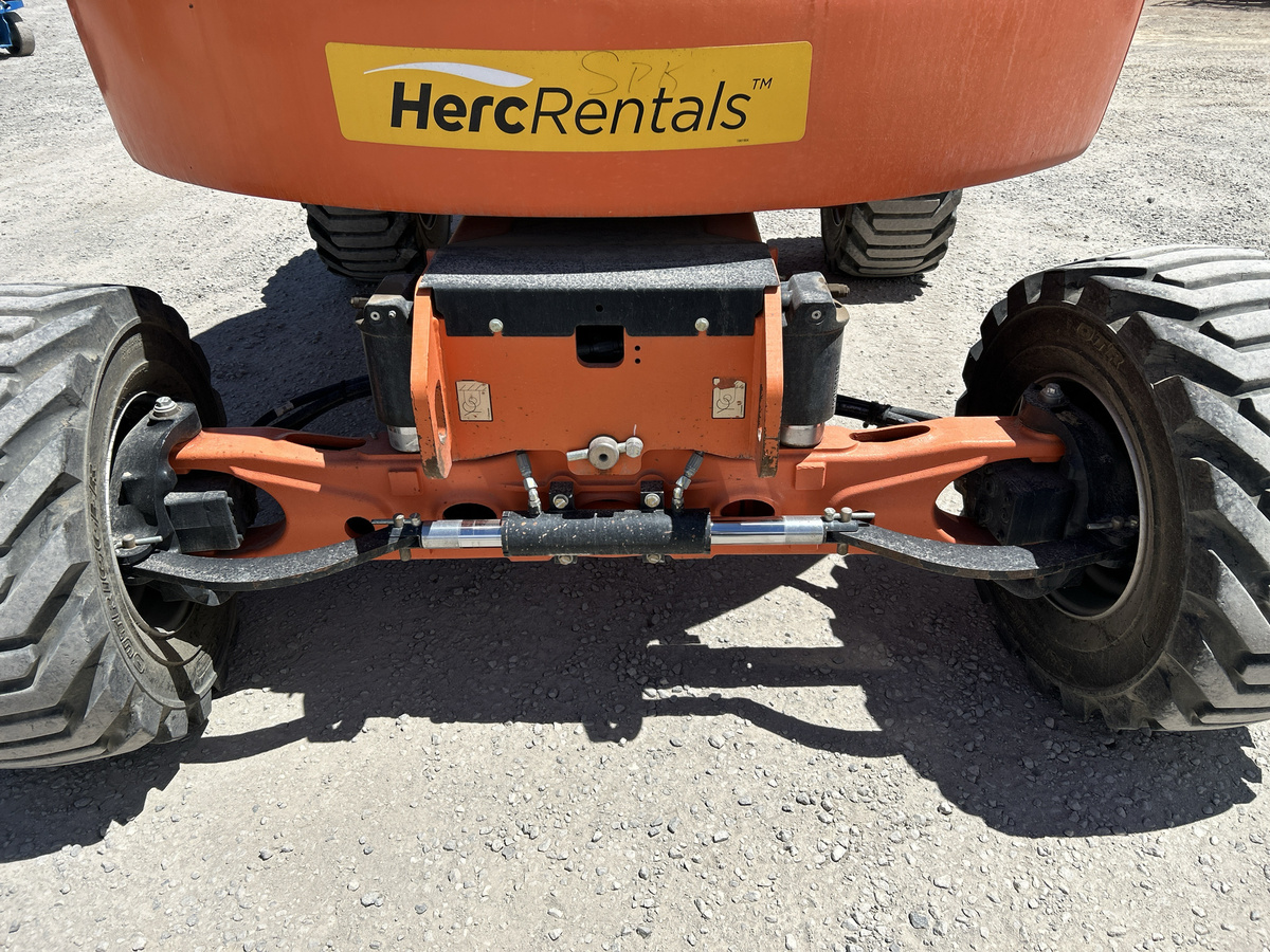 2018 JLG 450AJ-9