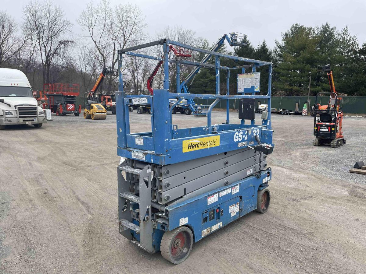 2018 Genie GS-2632